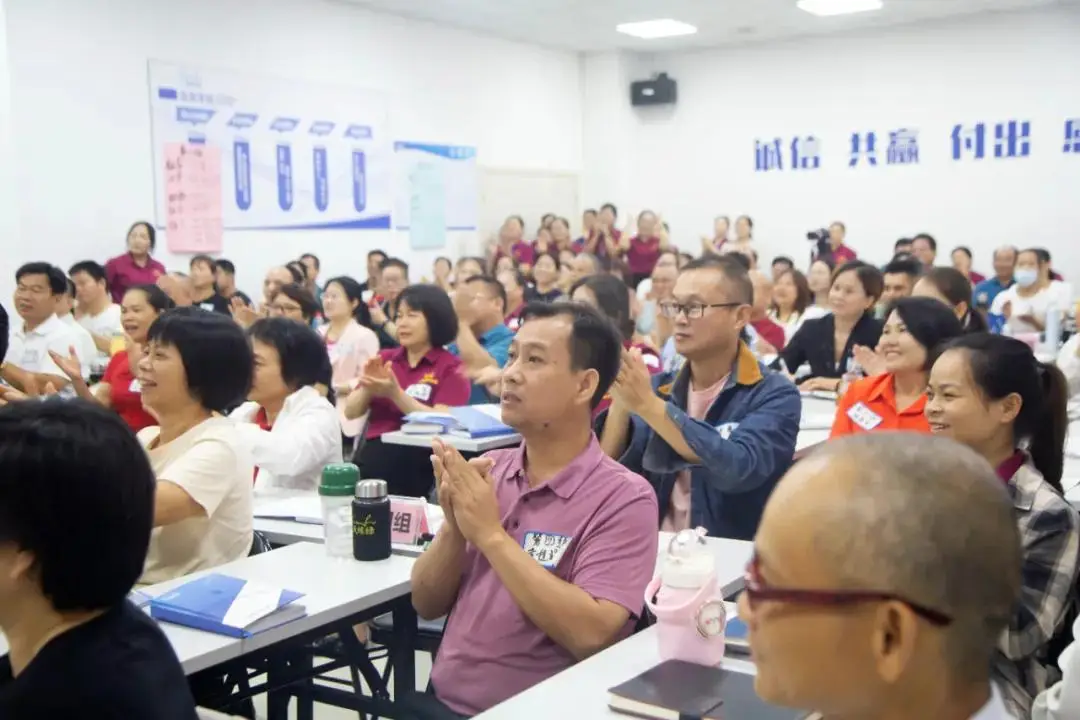 在江南（中国）集团，七旬老人也有创业的勇气与信心--江南（中国）代理商赋能培训 